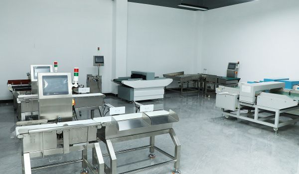 自動稱重機、自動分級秤和自動檢重秤的區(qū)別于功能介紹